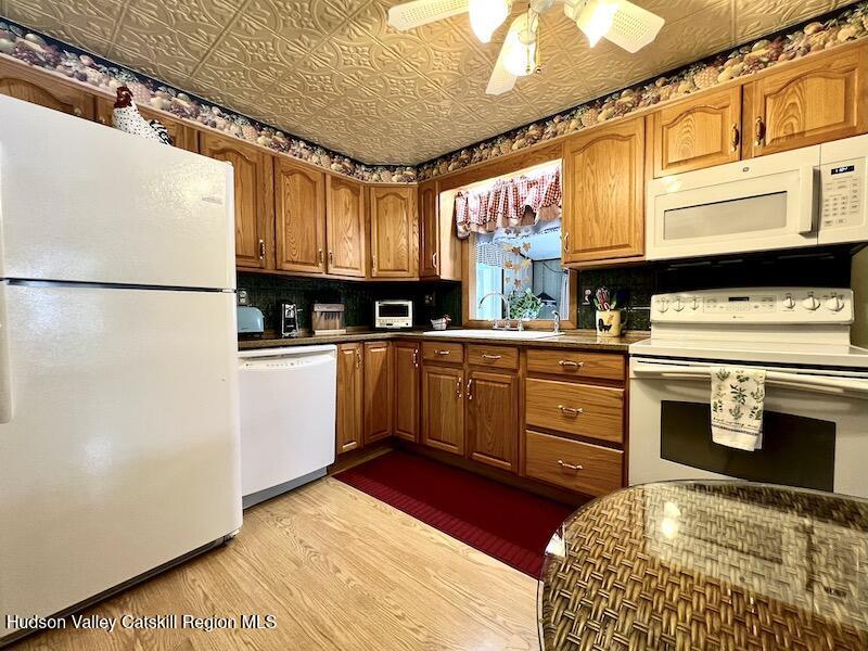 5 Durmo Road New Paltz, NY 12561 - Photo 4 of 39 IMG_9072