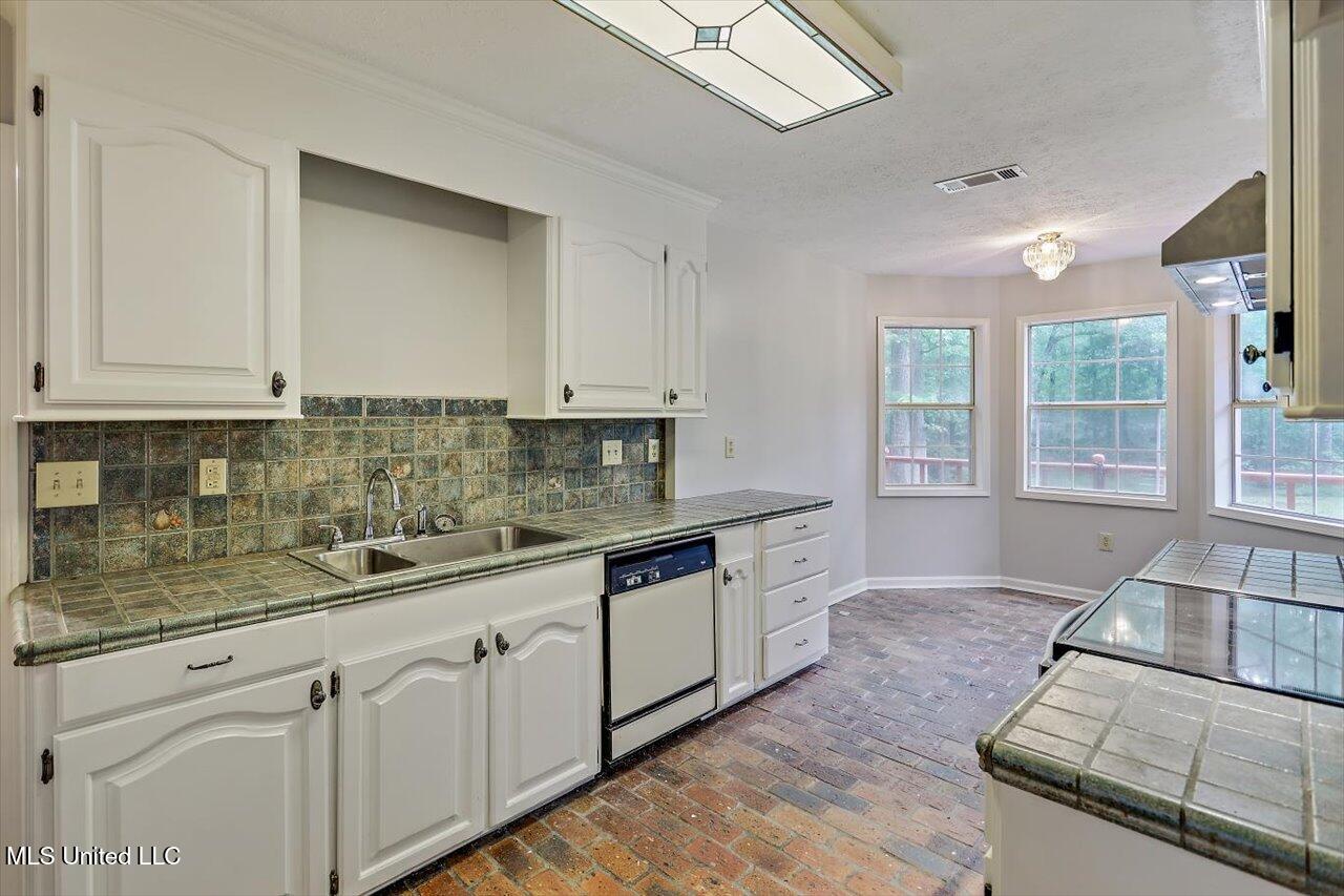 1554 Orchard Wood Road Terry, MS 39170 - Photo 16 of 42 10-1554 Orchard Wood Rd