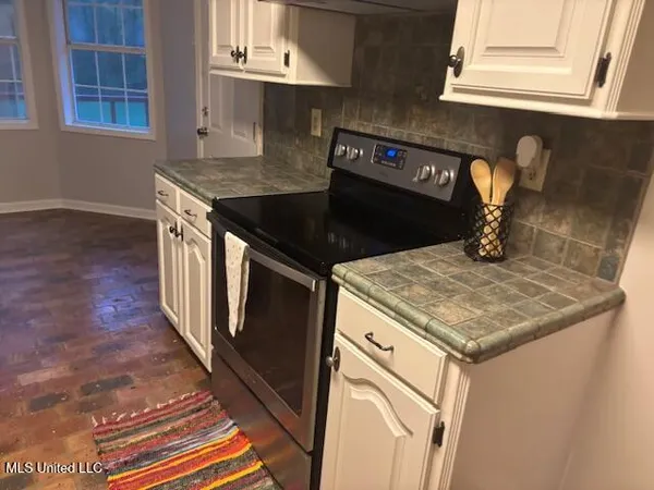 $270,000 | 1554 Orchard Wood Road, Terry, MS 39170