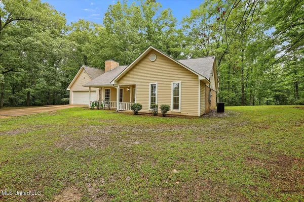 $270,000 | 1554 Orchard Wood Road, Terry, MS 39170