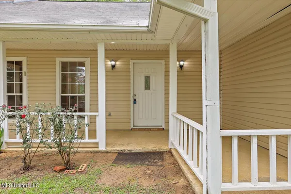 $270,000 | 1554 Orchard Wood Road, Terry, MS 39170