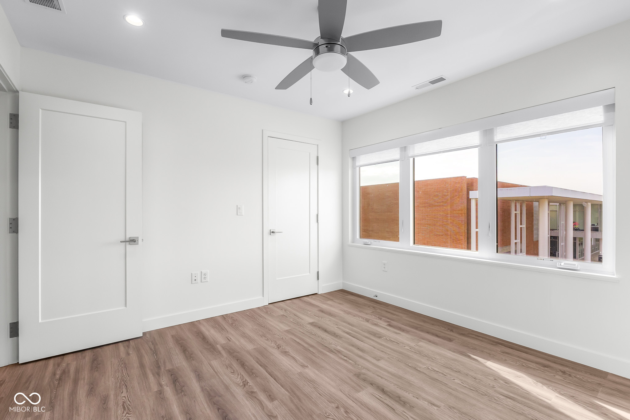 806 7th Street Columbus, IN 47201 - Photo 35 of 44