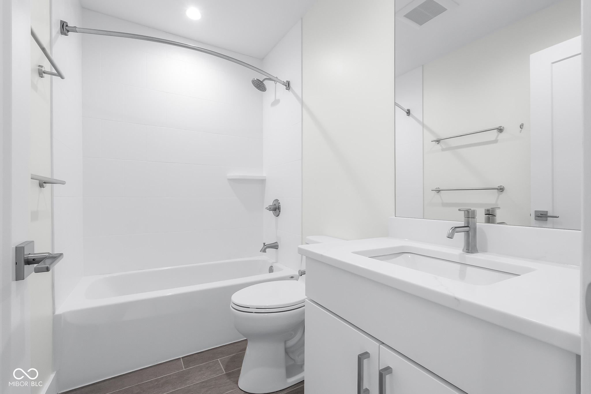 806 7th Street Columbus, IN 47201 - Photo 36 of 44