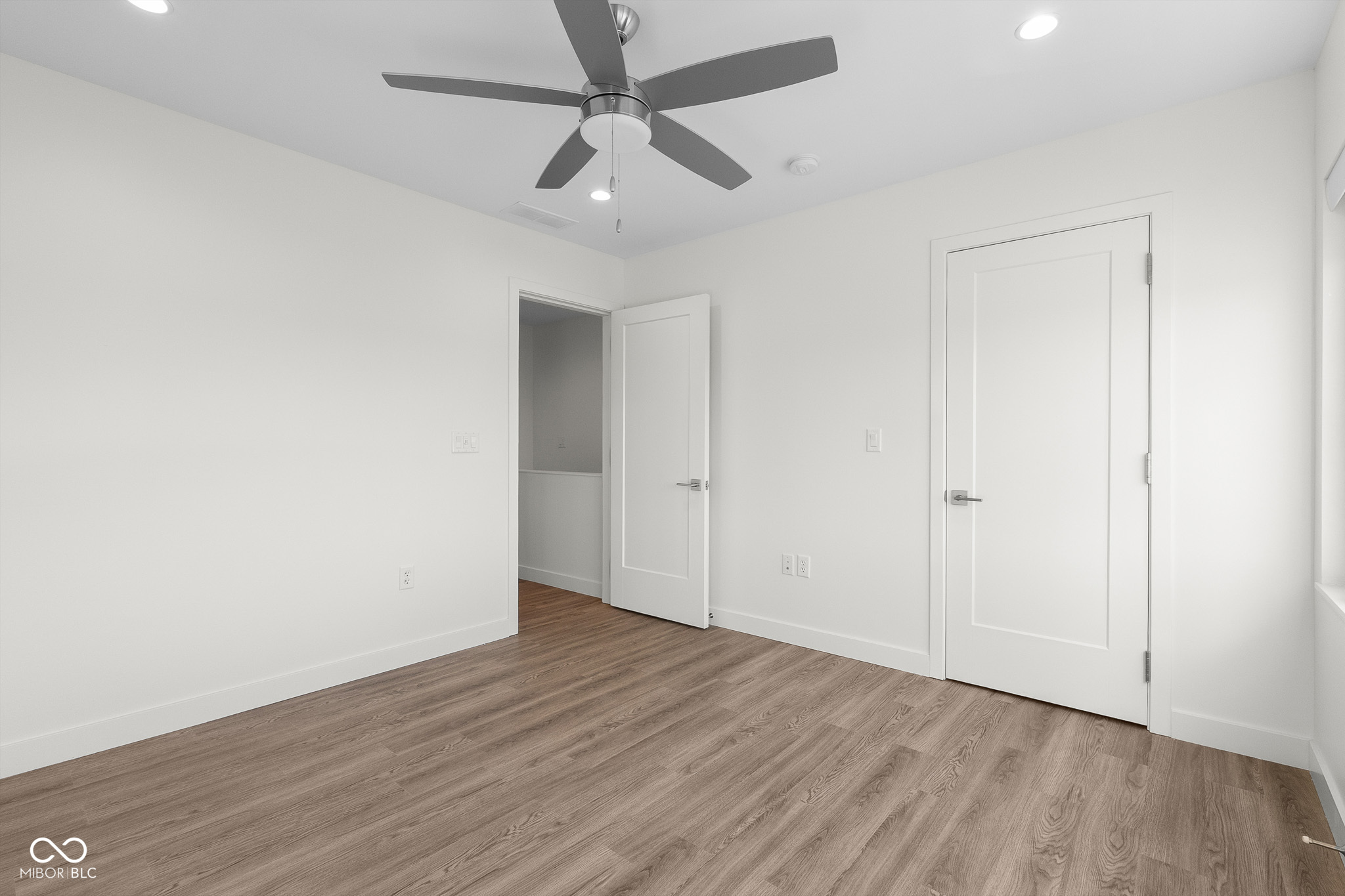 806 7th Street Columbus, IN 47201 - Photo 42 of 44