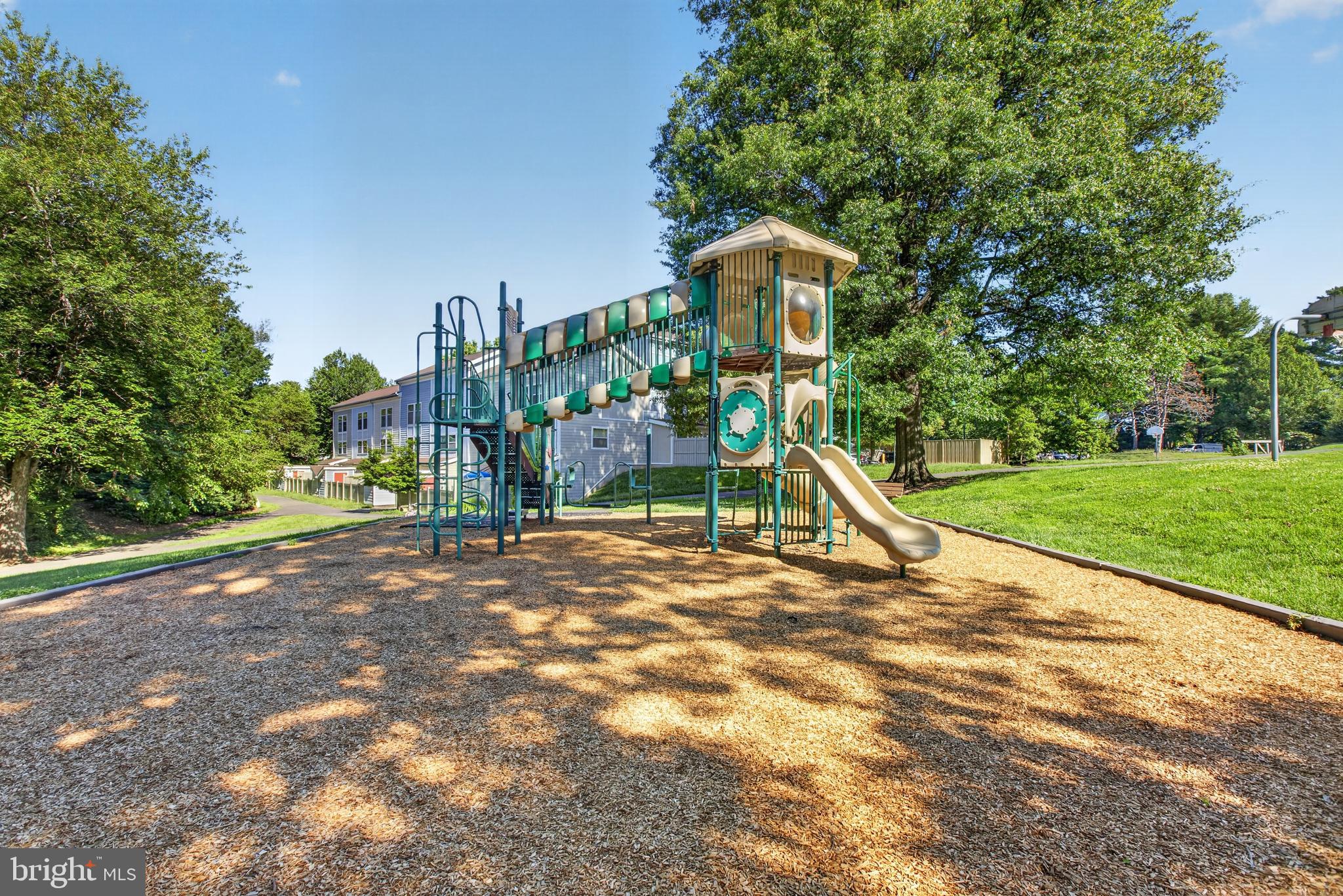 11519 Links Drive Reston, VA 20190 - Photo 34 of 42