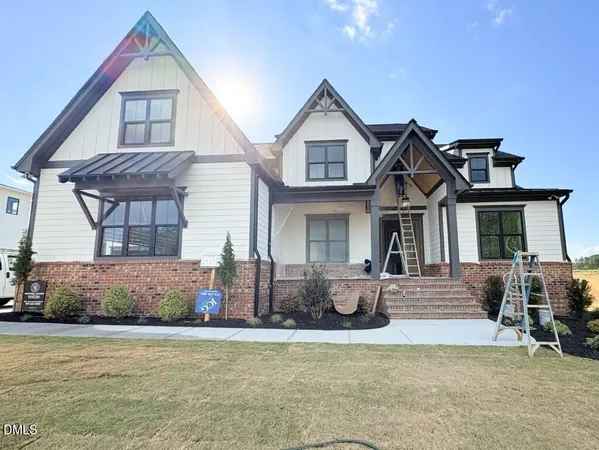 $1,275,000 | 5852 Carriage Drive, Raleigh, NC 27603