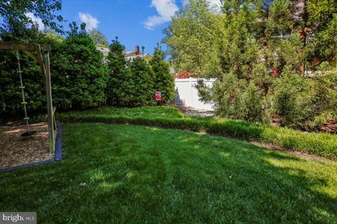 $2,249,000 | 2134 Emilys Lane, Falls Church, VA 22043