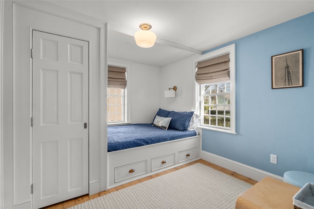 30 Thames Street Newport, RI 02840 - Photo 29 of 47