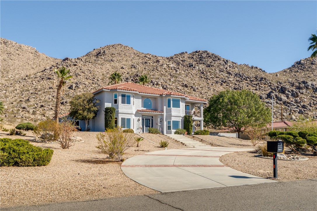 15879 Rimrock Road Apple Valley, CA 92307 - Photo 2 of 61