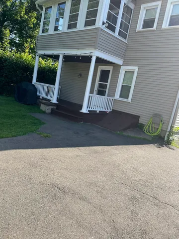 $1,850 | 177 Prospect Street, Middletown, CT 06457