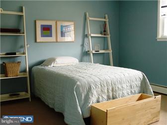 902 Oakbourne Road West Chester, PA 19382 - Photo 4 of 12 Bedroom - Main