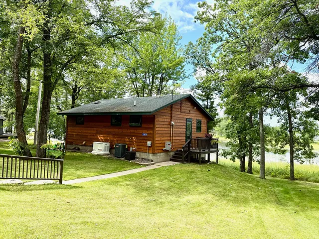 $349,900 | 51879 186th Place, McGregor, MN 55760