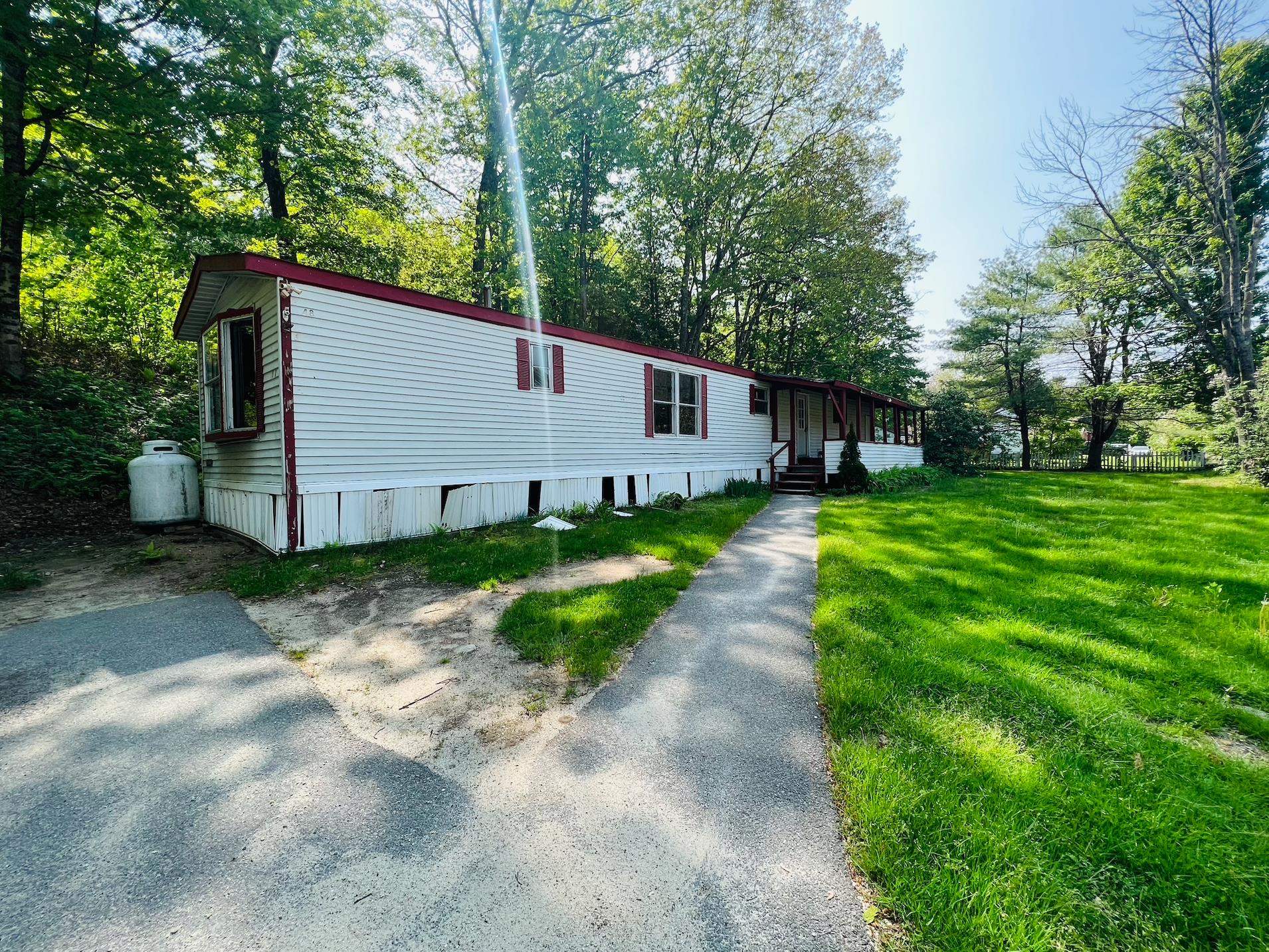 48 Farrell Loop Warner, NH 03278 - Photo 2 of 11