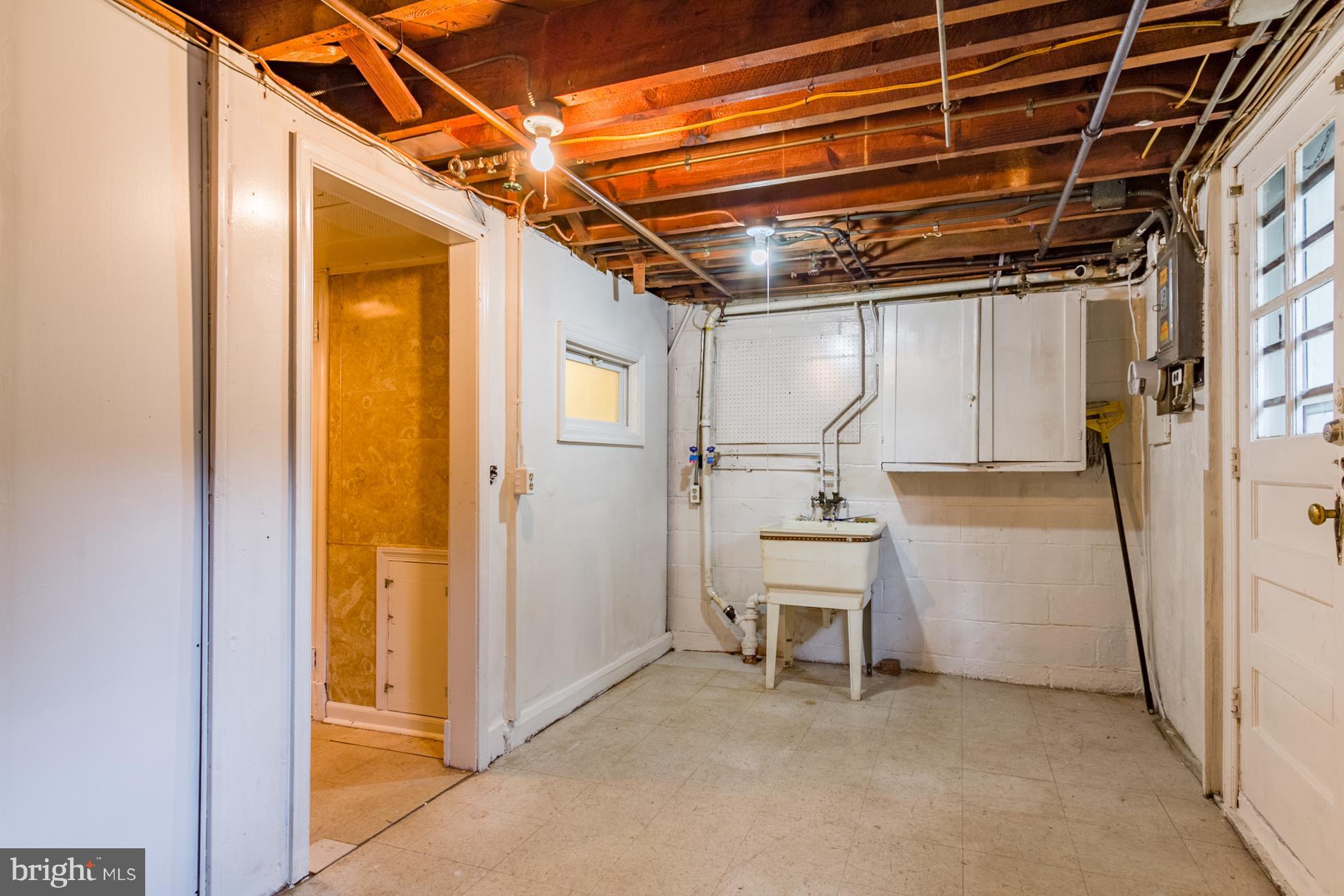 1925 Crestview Road Baltimore, MD 21239 - Photo 14 of 22 Basement