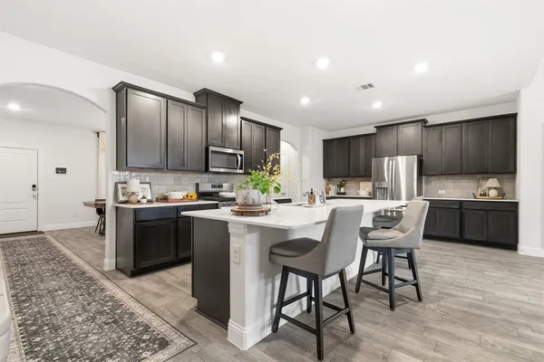 $499,000 | 10408 Table Bluff Street, Aubrey, TX 76227