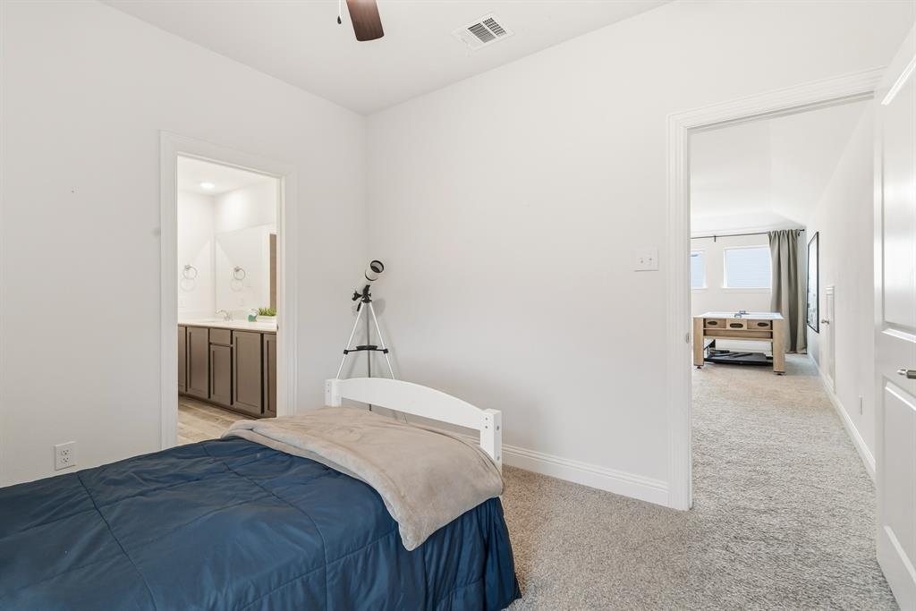 10408 Table Bluff Street Aubrey, TX 76227 - Photo 25 of 40