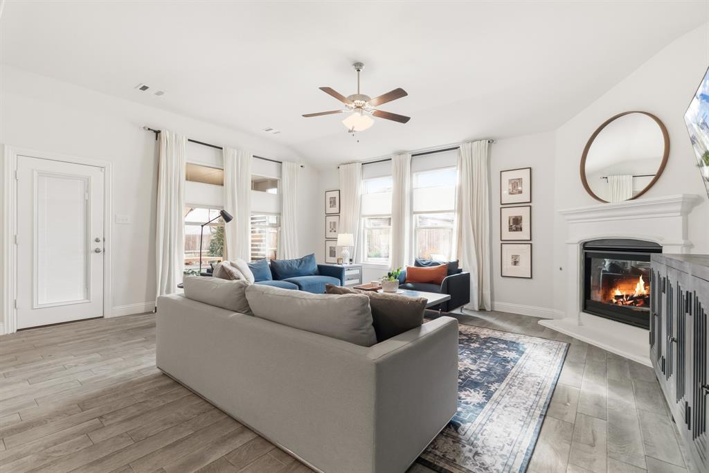 10408 Table Bluff Street Aubrey, TX 76227 - Photo 7 of 40