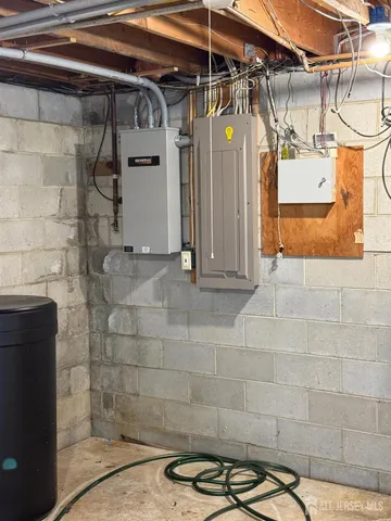 $749,000 | 9 Southfork Drive, Jackson, NJ 08527