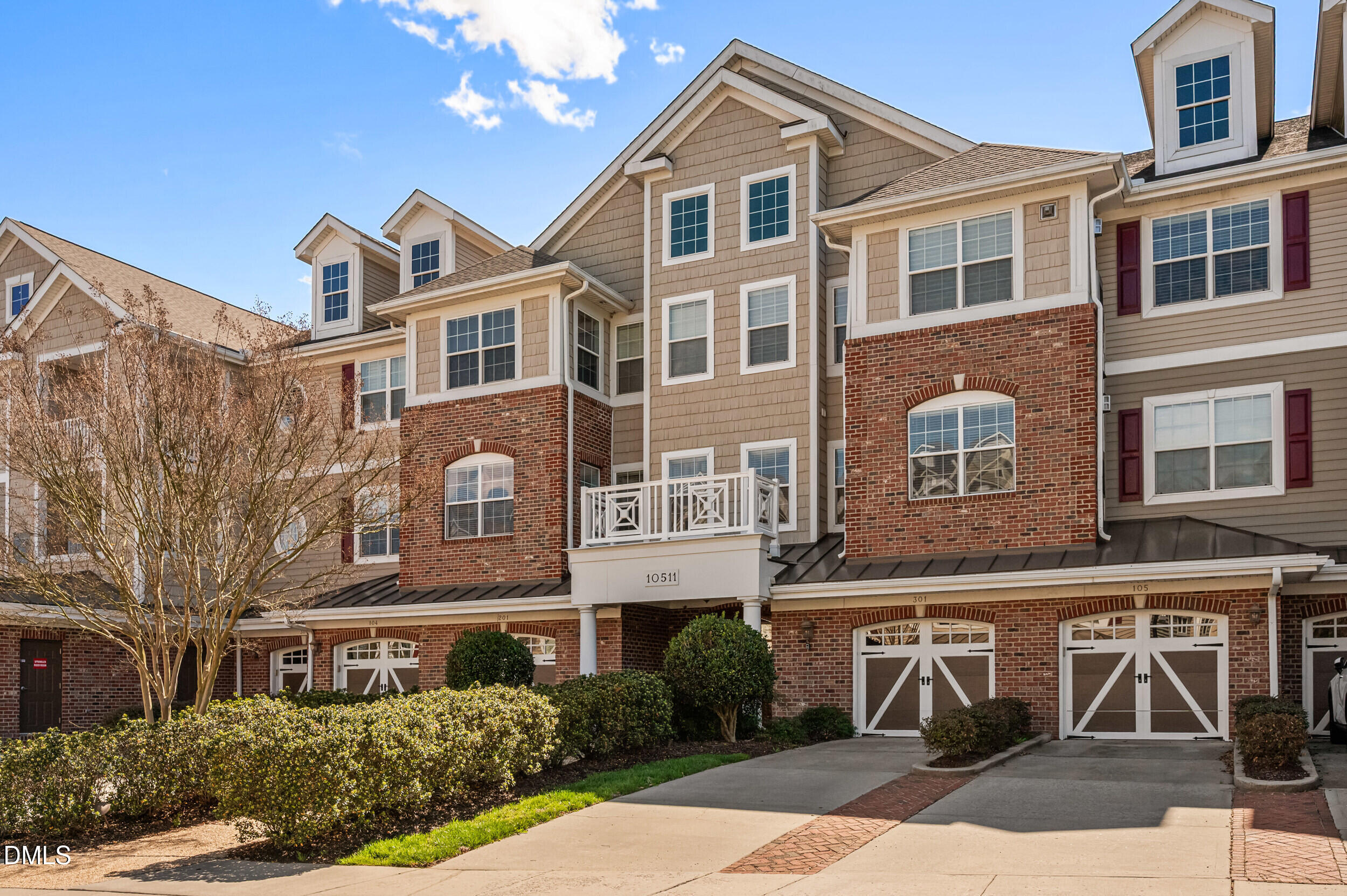 10511 Rosegate Court, Unit 5 Raleigh, NC 27617 - Photo 2 of 48 2_dsc_5909