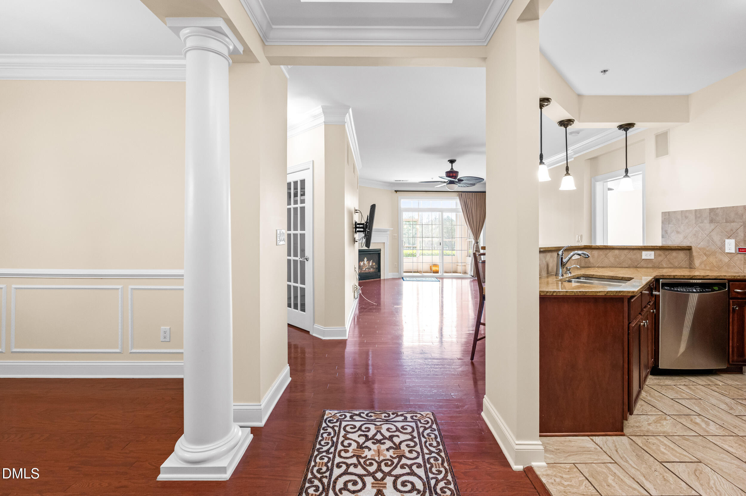 10511 Rosegate Court, Unit 5 Raleigh, NC 27617 - Photo 8 of 48 8_dsc_5819