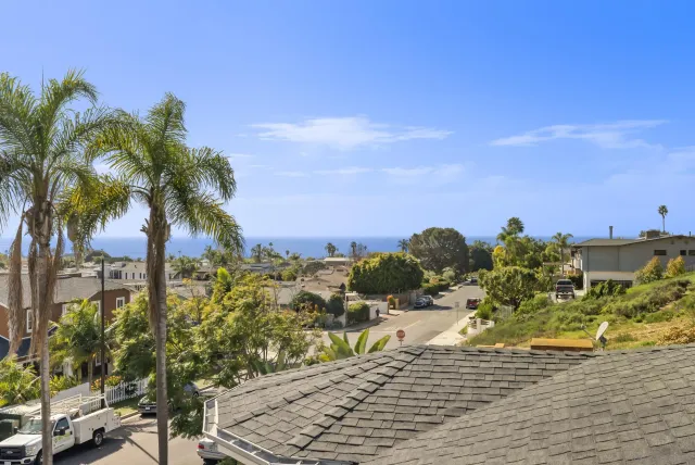 $2,750,000 | 1028 Van Nuys Street, San Diego, CA 92109