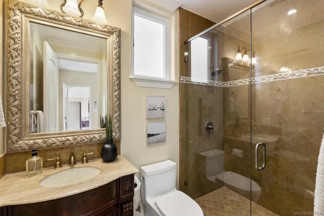 $2,750,000 | 1028 Van Nuys Street, San Diego, CA 92109