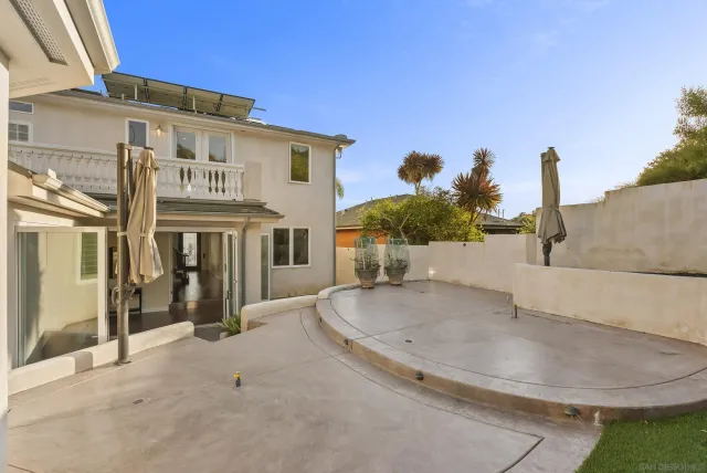$2,750,000 | 1028 Van Nuys Street, San Diego, CA 92109