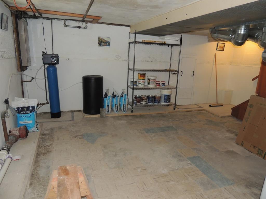 1149 Ford Road Vestal, NY 13850 - Photo 17 of 25 Gallery Image 17