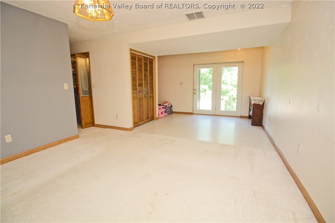 124 Ridgeview Drive Scott Depot, WV 25560 - Photo 19 of 24 Gallery Image 19