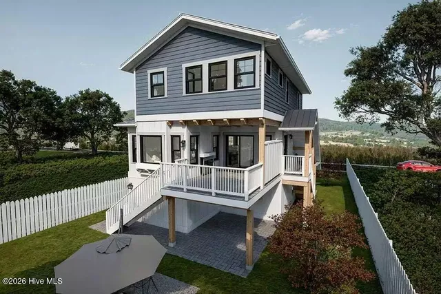 $599,900 | 5610 Brittain Drive, Wilmington, NC 28409