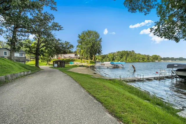 $234,898 | 5288 132nd Avenue Northeast, Unit C7, Spicer, MN 56288