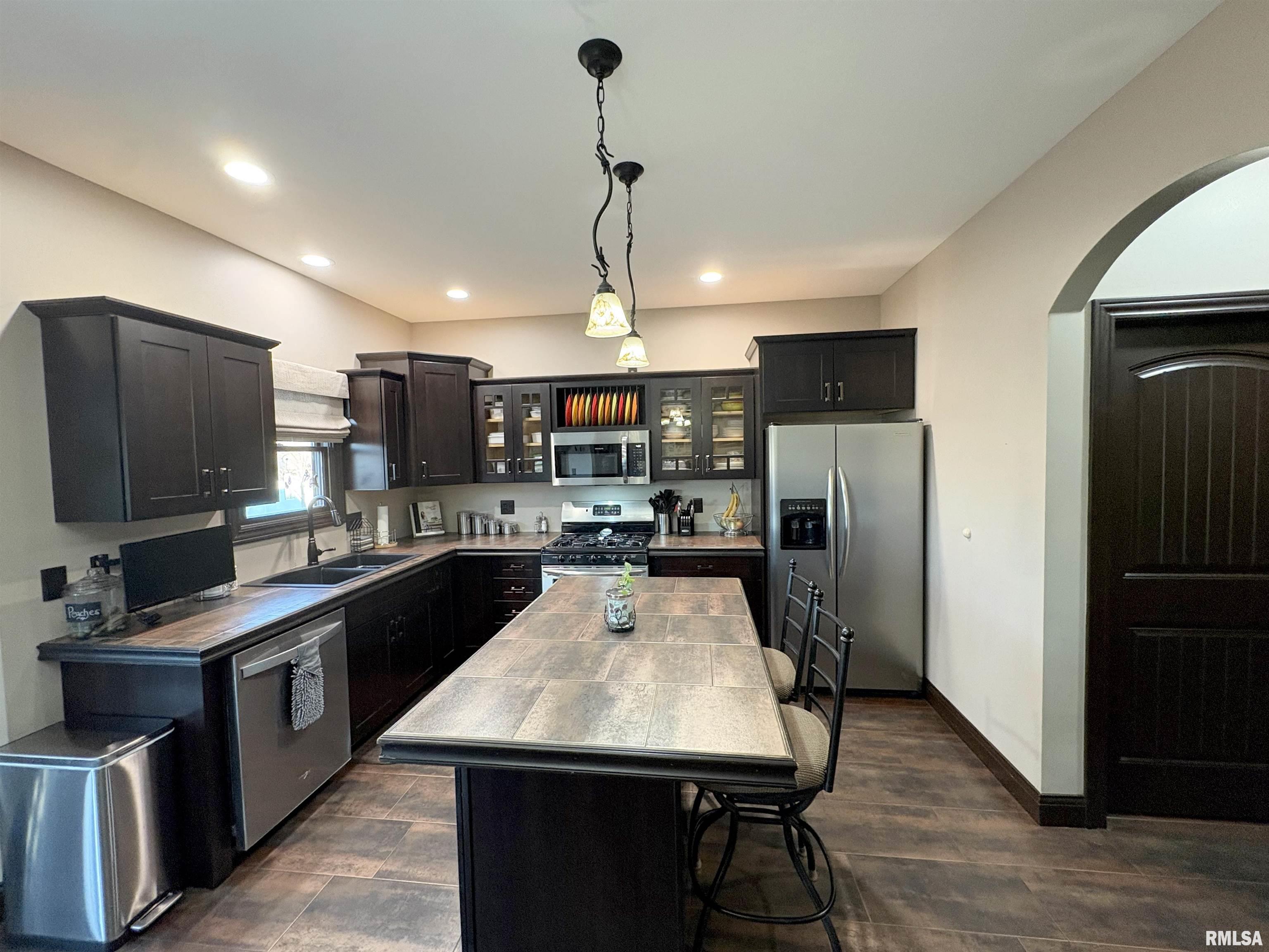 1441 Jadens Way Washington, IL 61571 - Photo 13 of 58