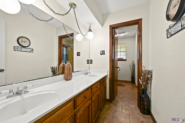 $384,000 | 7735 Lew Hoad Avenue, St. George, LA 70810