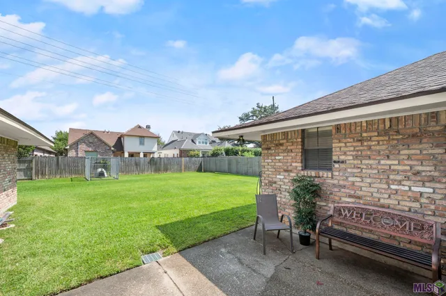 $384,000 | 7735 Lew Hoad Avenue, St. George, LA 70810