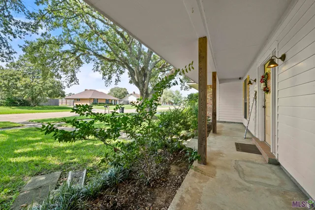 $384,000 | 7735 Lew Hoad Avenue, St. George, LA 70810