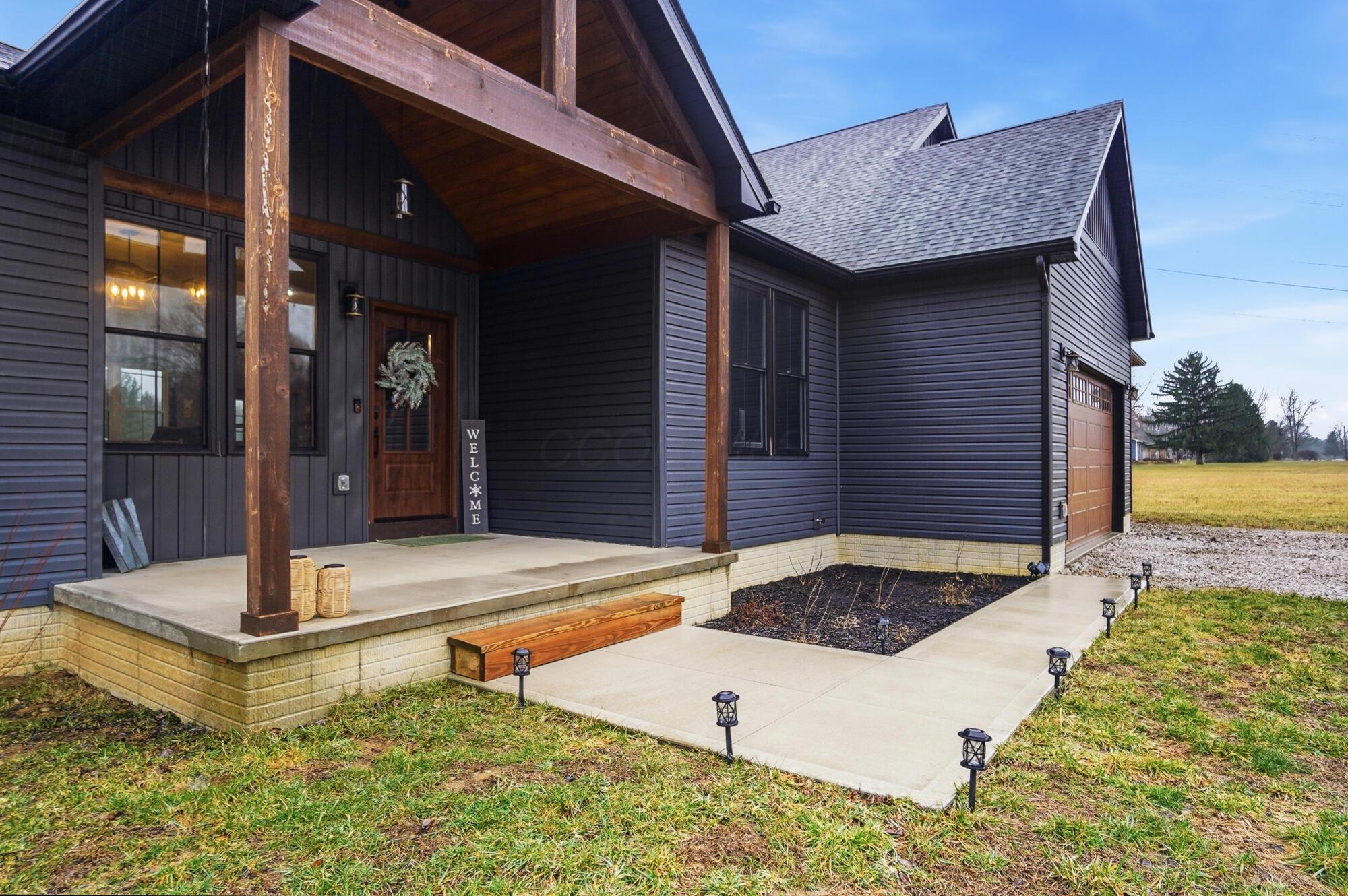 11646 Stoudertown Road Northwest Baltimore, OH 43105 - Photo 4 of 63 006