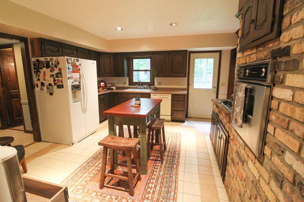 10615 Oaktree Road Fort Wayne, IN 46845 - Photo 12 of 36