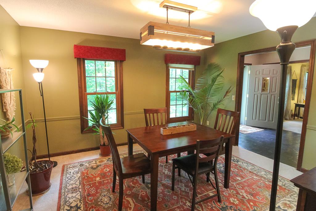 10615 Oaktree Road Fort Wayne, IN 46845 - Photo 5 of 36