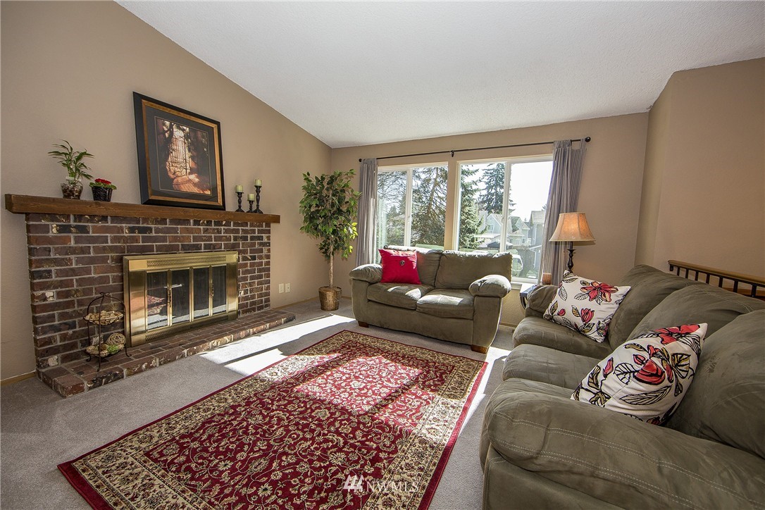 3023 164th Place Southeast Bothell, WA 98012 - Photo 3 of 17
