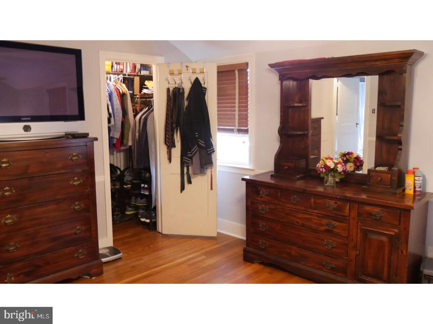 45 Treaty Road Drexel Hill, PA 19026 - Photo 8 of 23 Gallery Image 8
