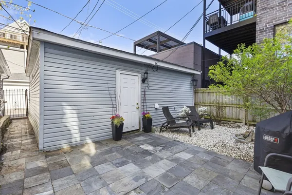 $2,400 | 3721 North Ashland Avenue, Unit G, Chicago, IL 60613