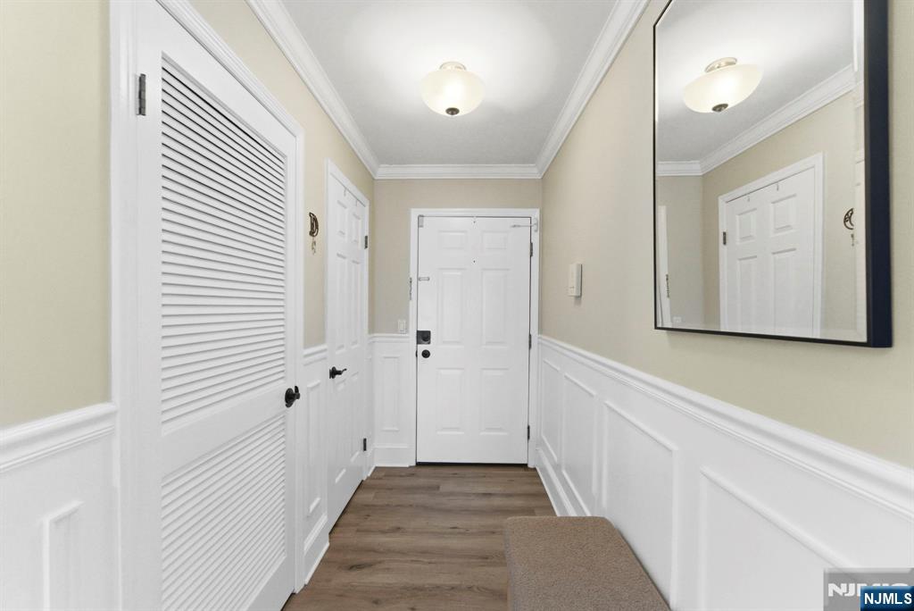 779 Riverside Avenue, Unit 201 Lyndhurst, NJ 07071 - Photo 5 of 35