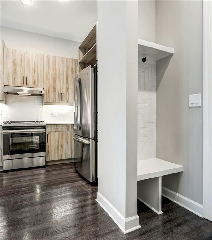 1084 Howell Mill Road Northwest, Unit 109 Atlanta, GA 30318 - Photo 8 of 30