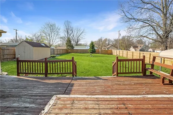 $212,000 | 705 West Mechanic Street, Harrisonville, MO 64701