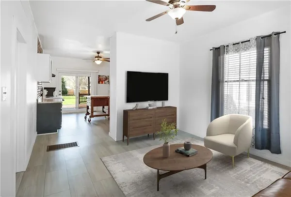 $212,000 | 705 West Mechanic Street, Harrisonville, MO 64701