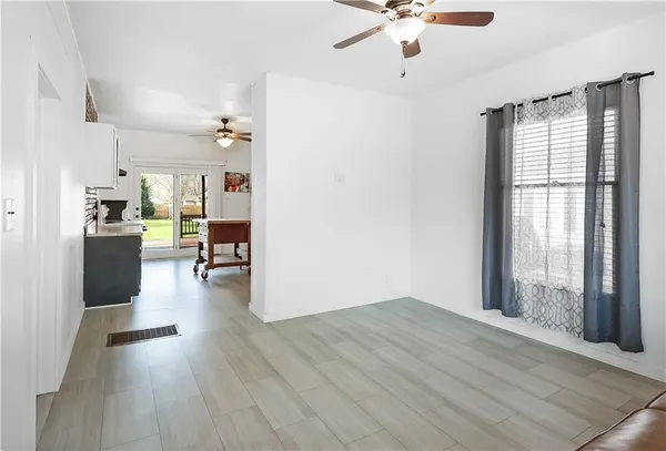 $212,000 | 705 West Mechanic Street, Harrisonville, MO 64701