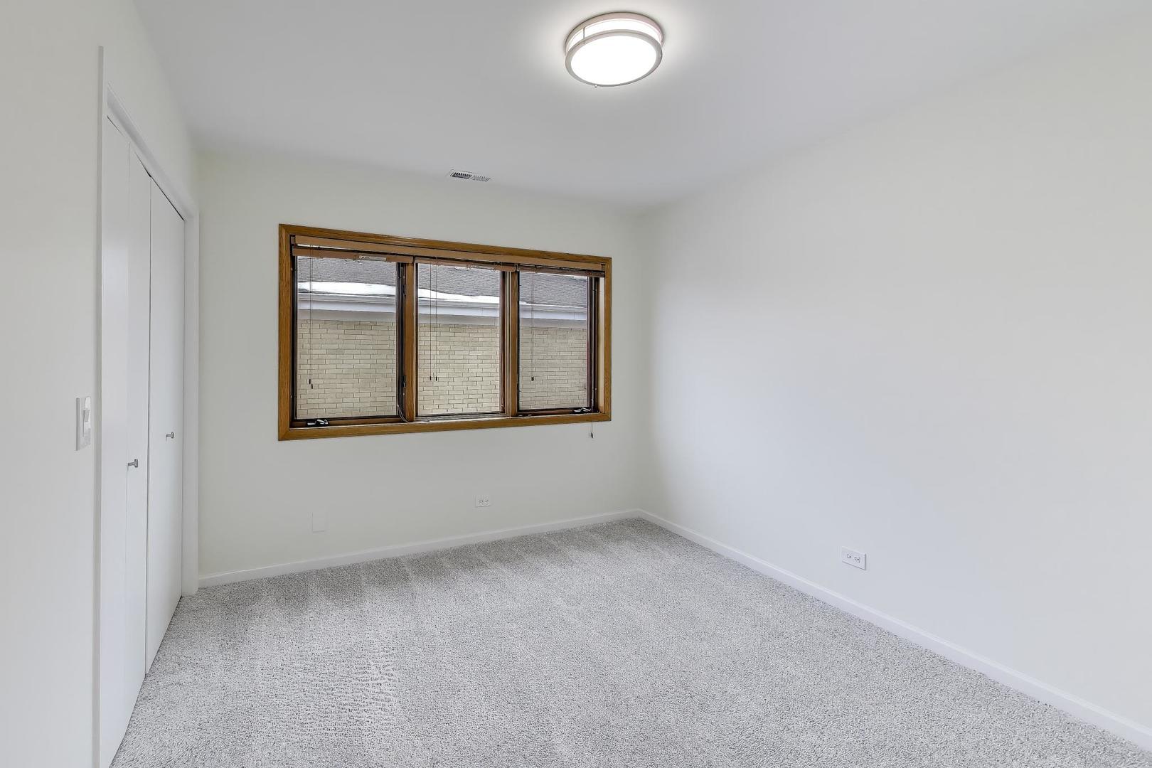 1209 East Davis Street, Unit 3 Arlington Heights, IL 60005 - Photo 17 of 24