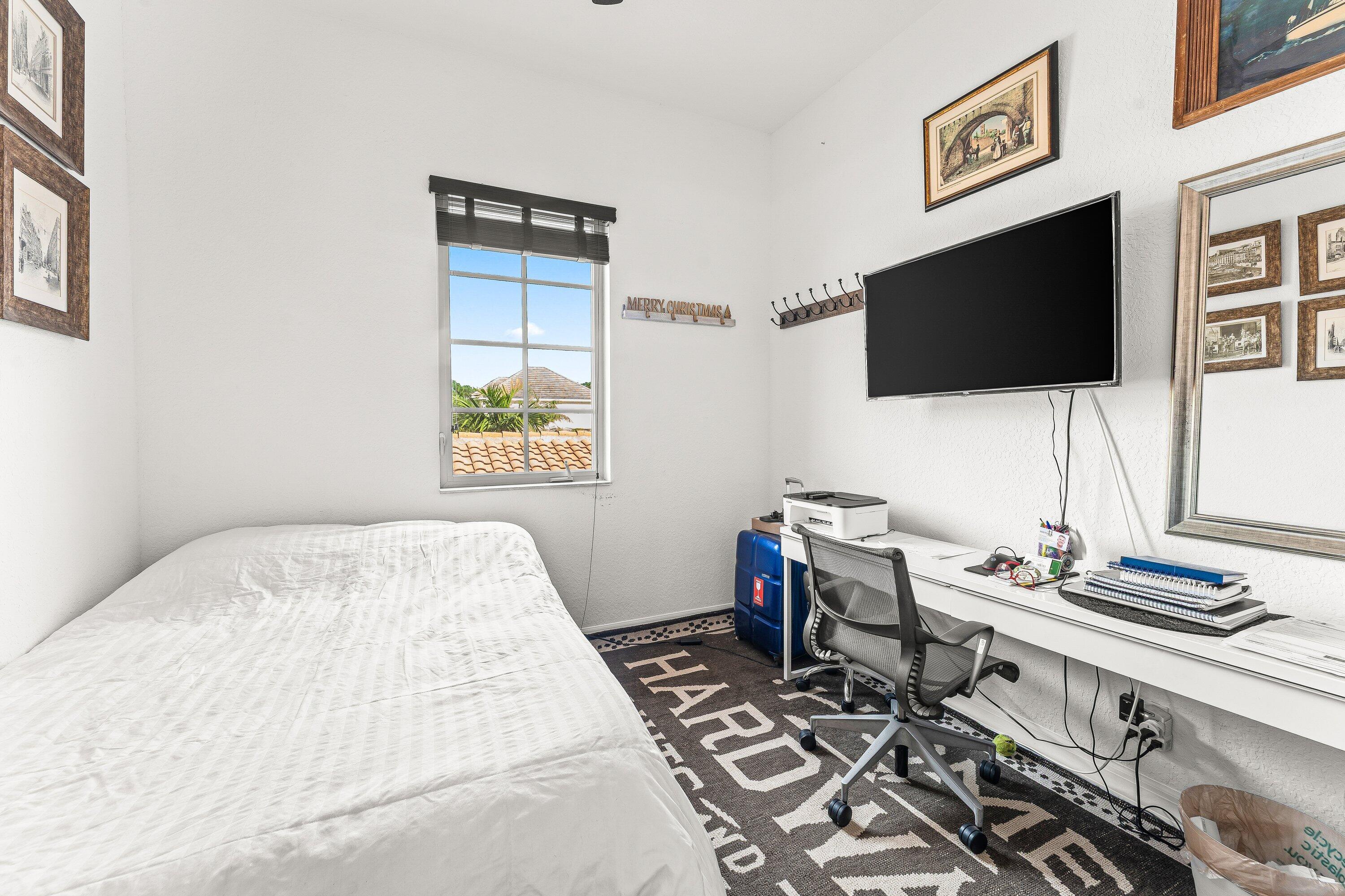 179 Edenberry Avenue Jupiter, FL 33458 - Photo 13 of 21 Bedroom 2