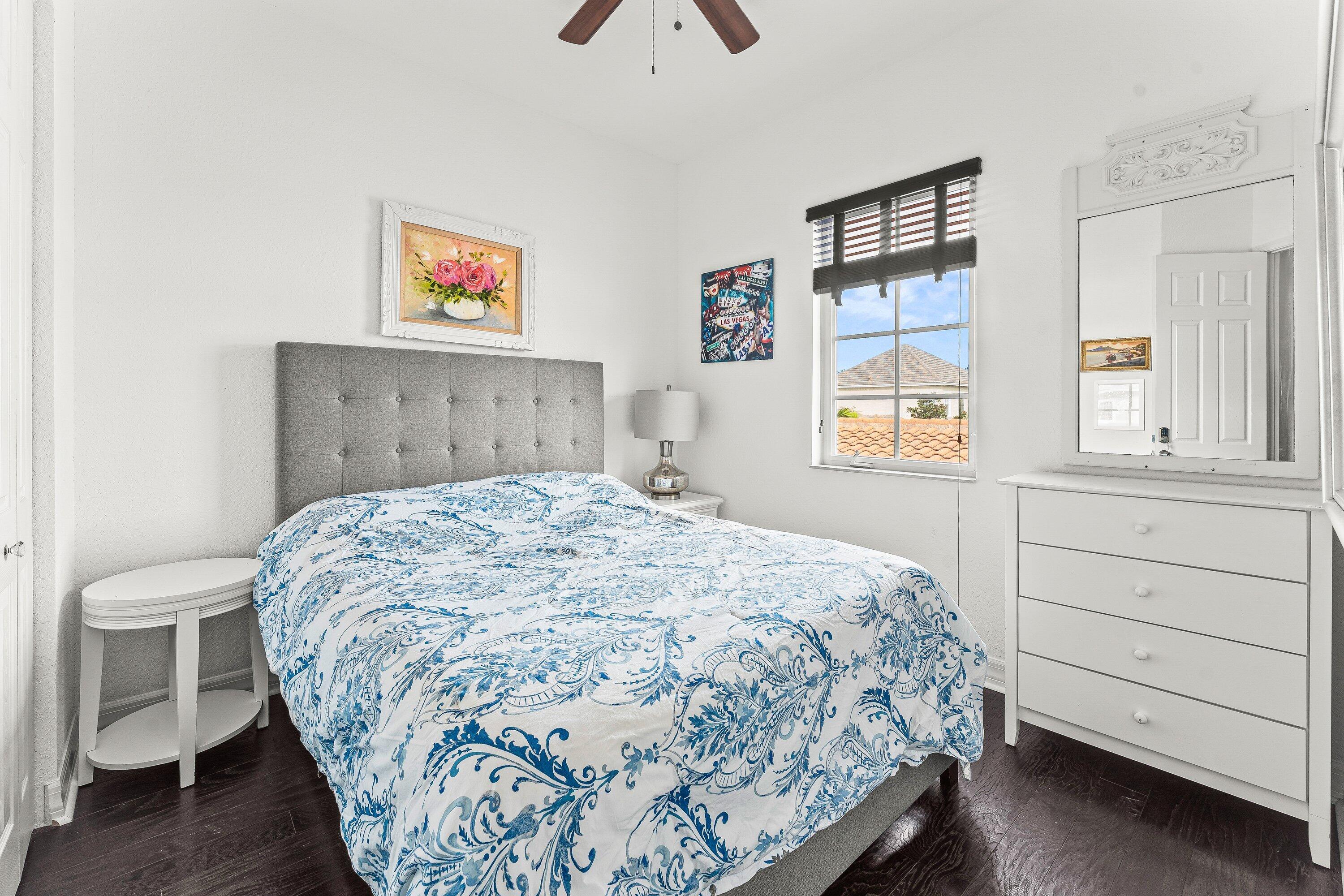 179 Edenberry Avenue Jupiter, FL 33458 - Photo 14 of 21 Bedroom 3