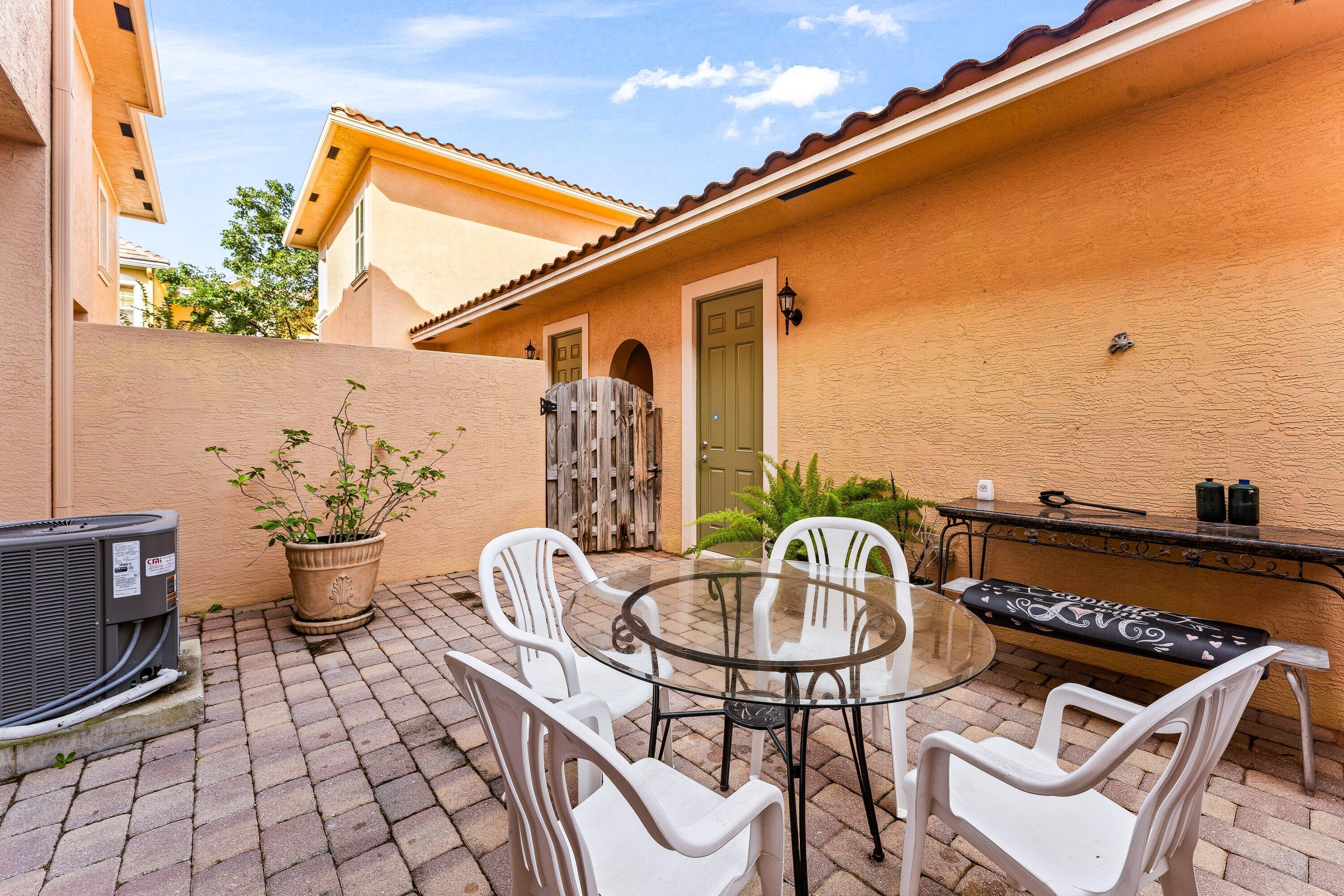 179 Edenberry Avenue Jupiter, FL 33458 - Photo 19 of 21 Patio